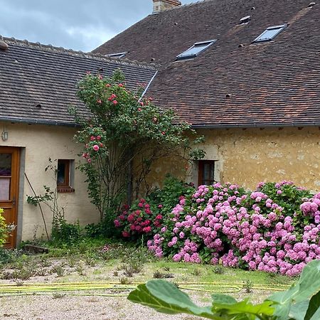 Chambre D'Hotes Du Domaine De La Haute Poignandiere Saint-Germain-de-la-Coudre Bagian luar foto