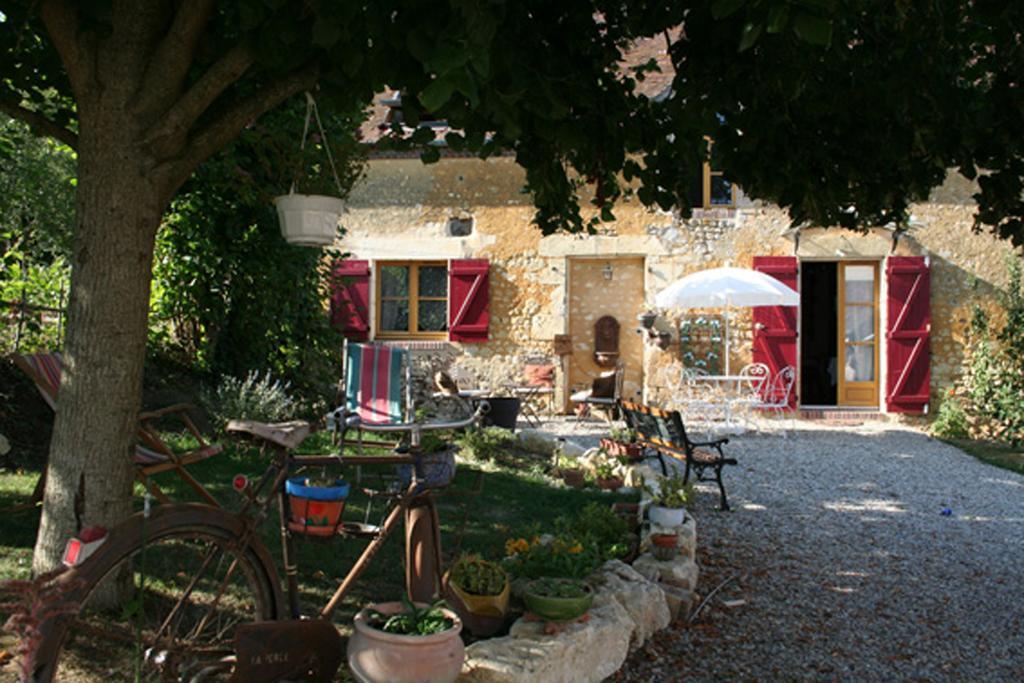 Chambre D'Hotes Du Domaine De La Haute Poignandiere Saint-Germain-de-la-Coudre Bagian luar foto